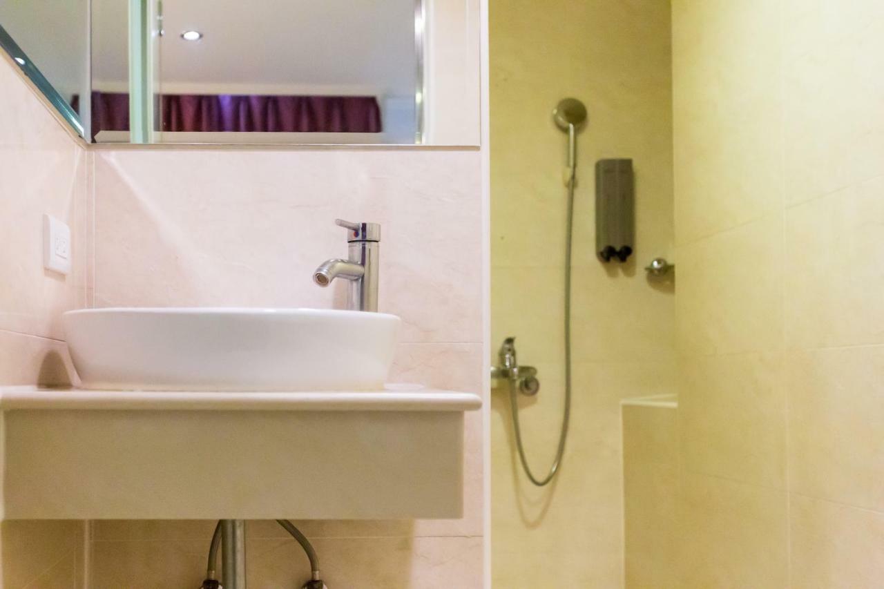 Newrise Hotel Kaohsiung Luaran gambar